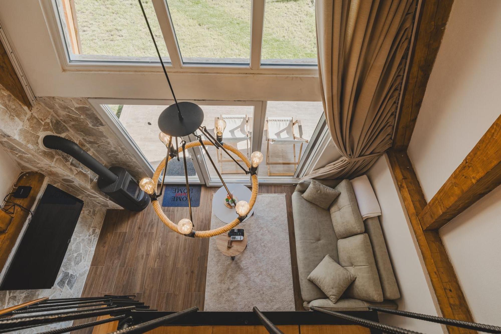 Vukova Dolina Apartments เซทินเจ ภายนอก รูปภาพ