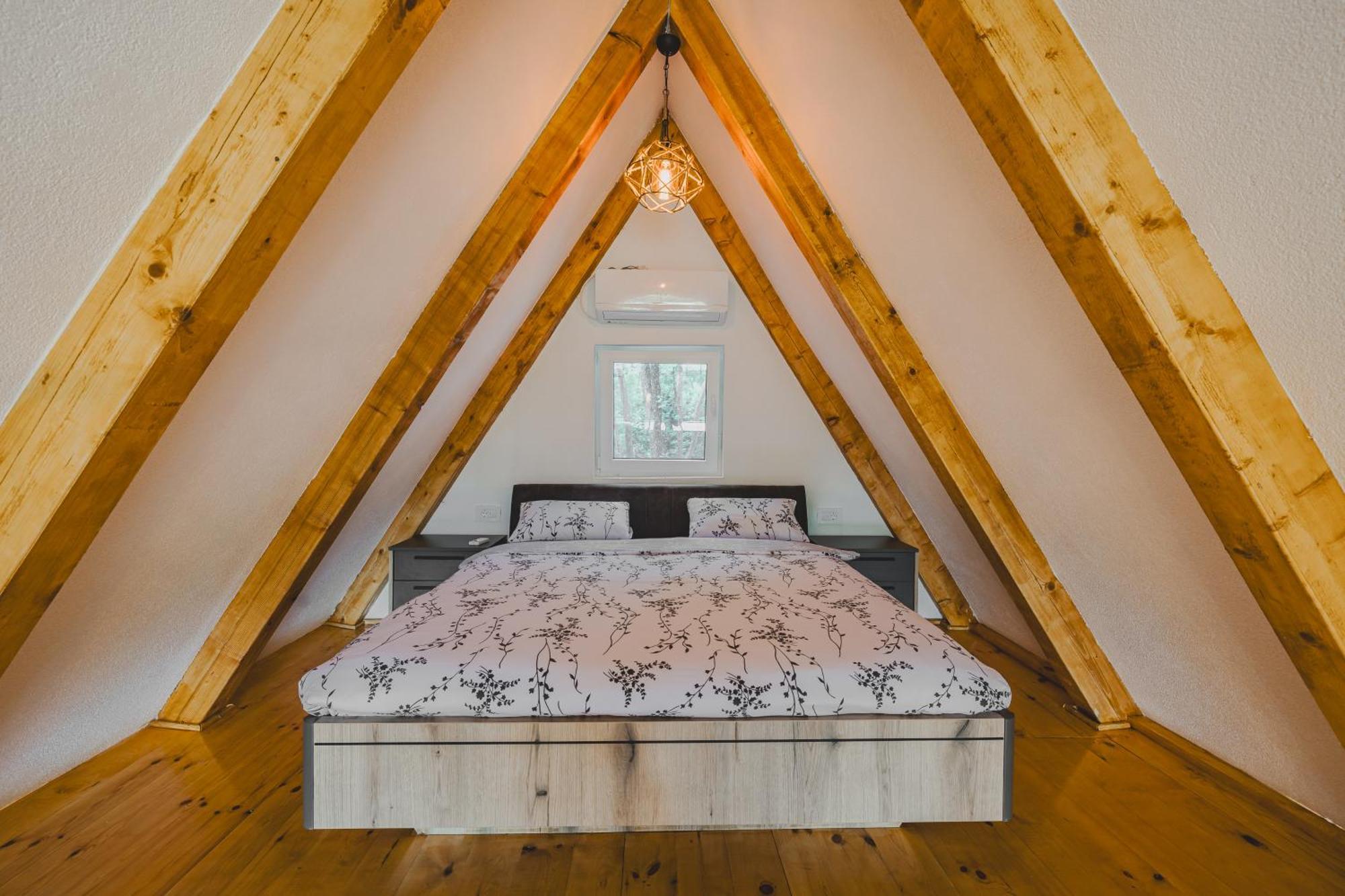 Vukova Dolina Apartments เซทินเจ ภายนอก รูปภาพ